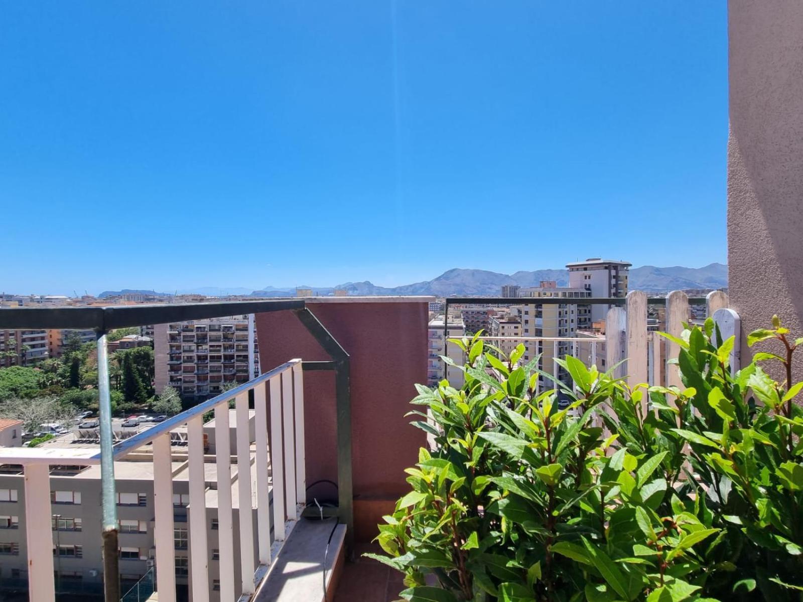 City House & Free Parking By Perry-Holiday باليرمو المظهر الخارجي الصورة